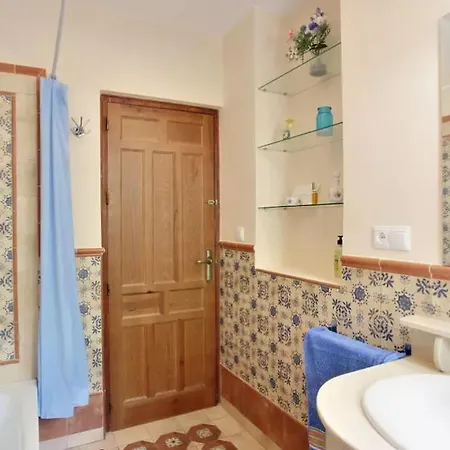 Vakantiehuis El Campito - *